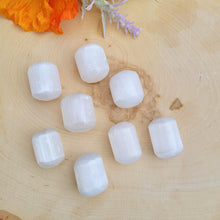 Load image into Gallery viewer, Selenite Tumble Stone