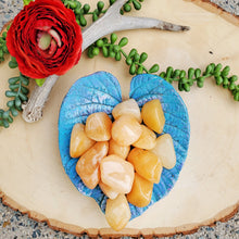 Load image into Gallery viewer, Yellow Aventurine Tumbled Stones