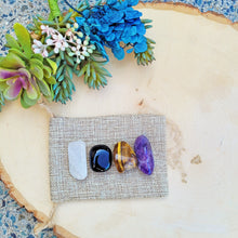 Load image into Gallery viewer, Protection Crystal Kit Set
