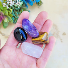 Load image into Gallery viewer, Protection Crystal Kit Set
